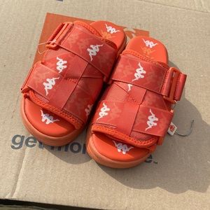 Size 6 used kappa slippers